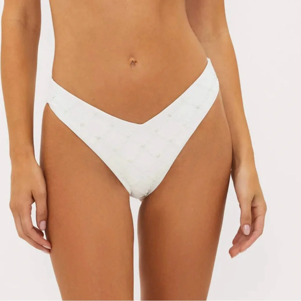 Beach Riot White Bikini Bottom - Picture 2 of 7